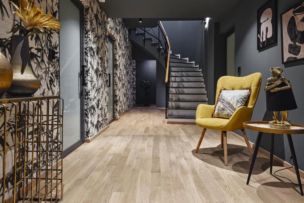Cama Luxury Suites Glyfada — 5