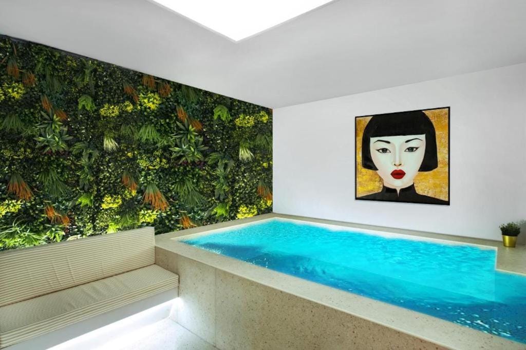 CITYLUXE Suites & Rooms — 2