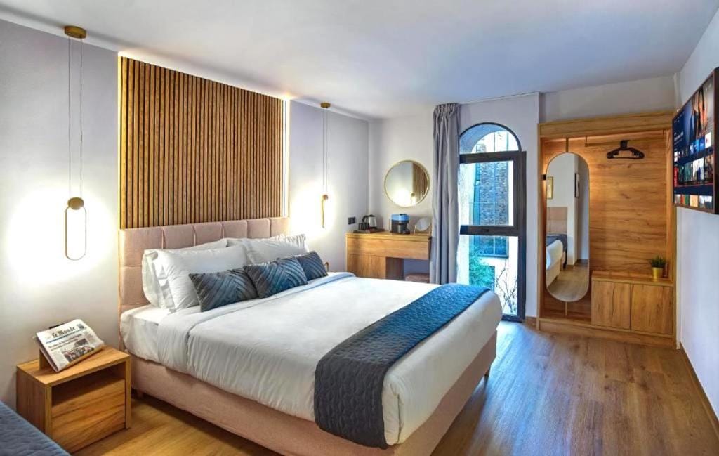 CITYLUXE Suites & Rooms — 5