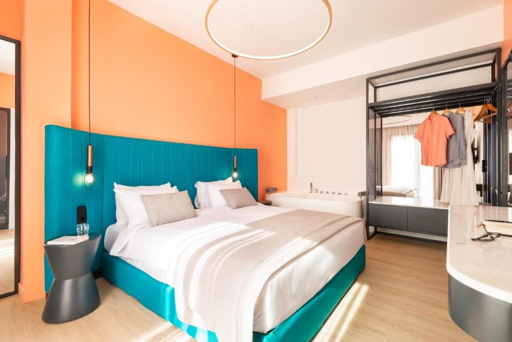 COLORS Hotel Athens — 4