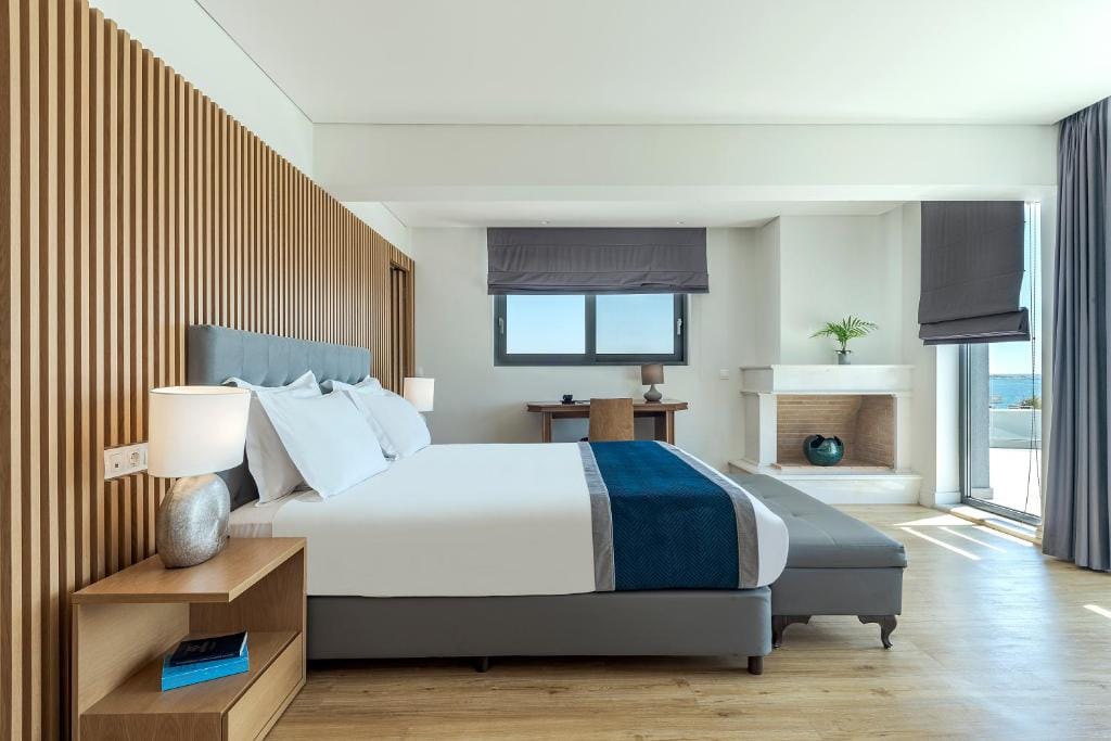Glyfada Riviera Hotel — 4