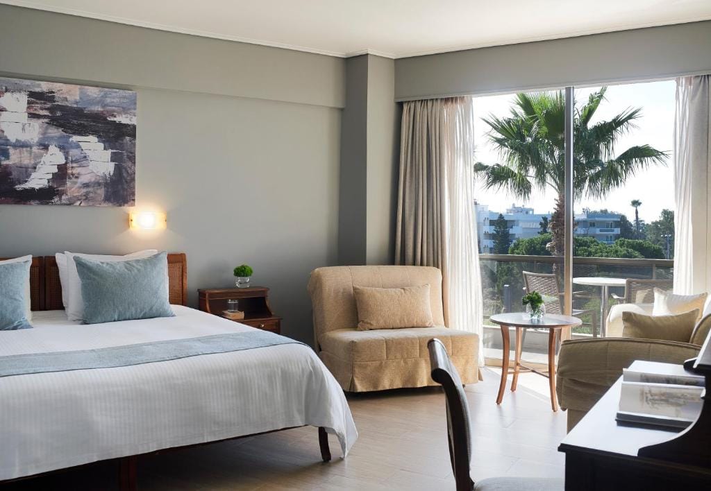 Golden Sun Hotel — 2
