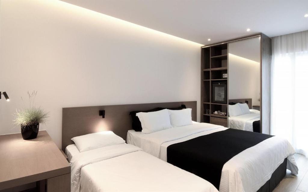 Poseidon Athens Hotel — 2