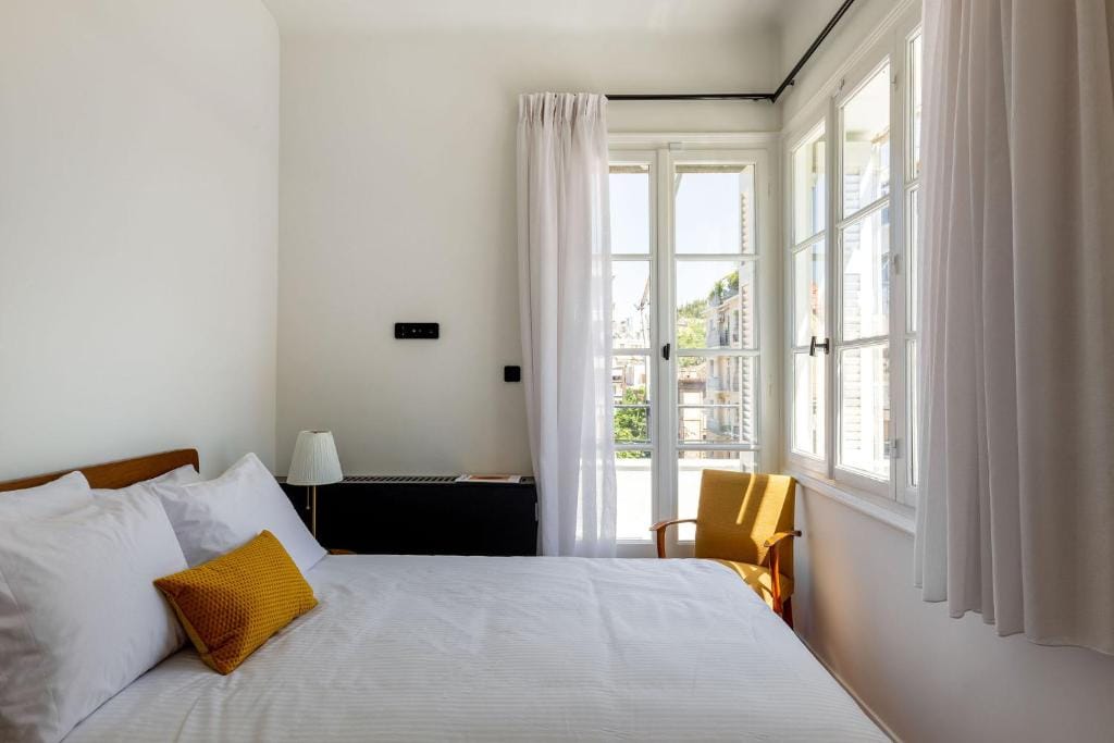 The Met by Zoia Living — 2