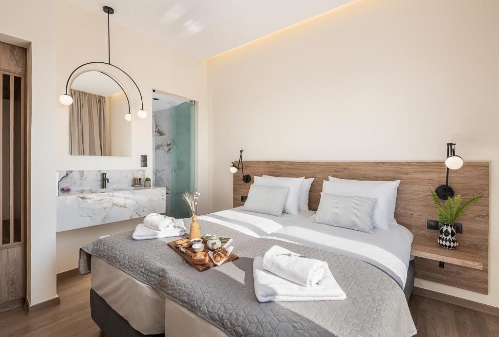 Amphitrite Hotel — 3