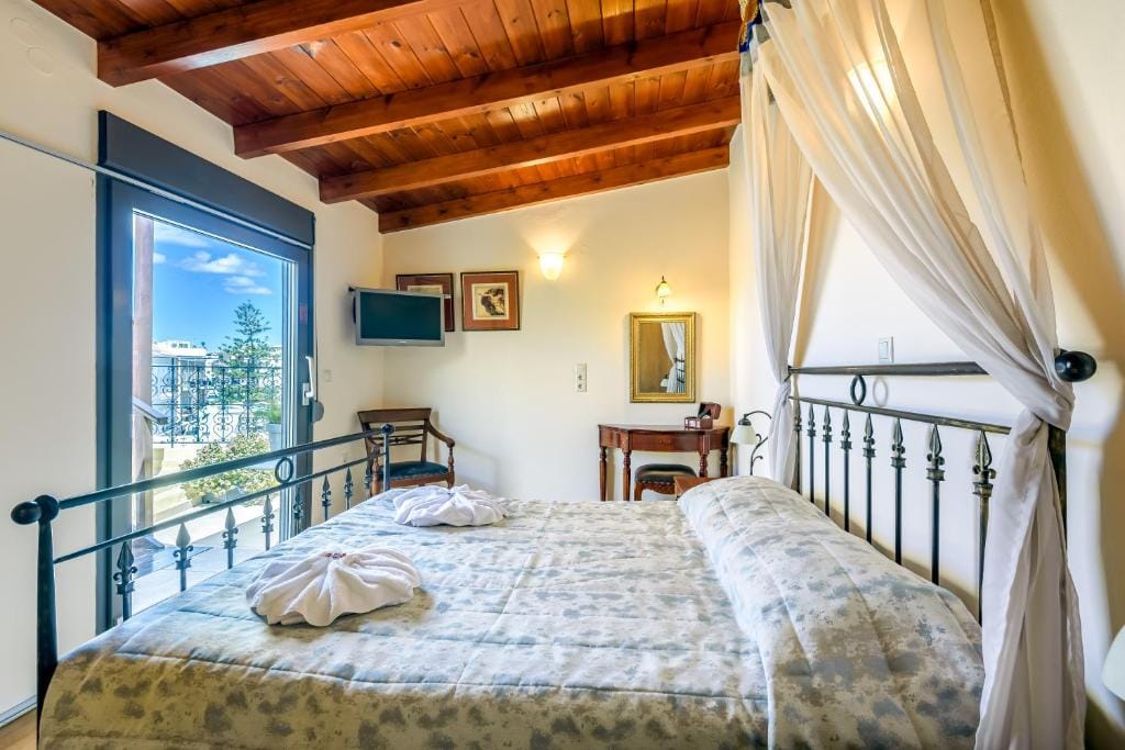 Belmondo Hotel — 2