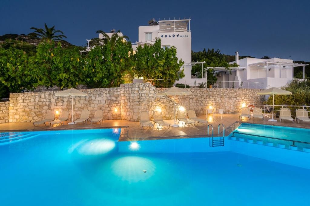 Eolos Apartments — 4