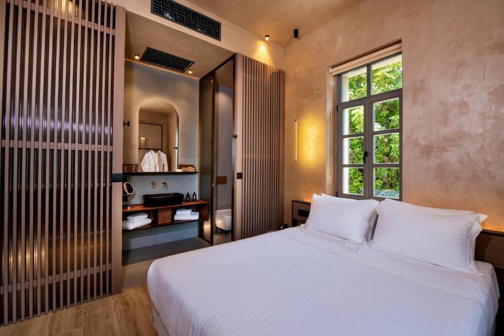 Nearchou Boutique Hotel — 2