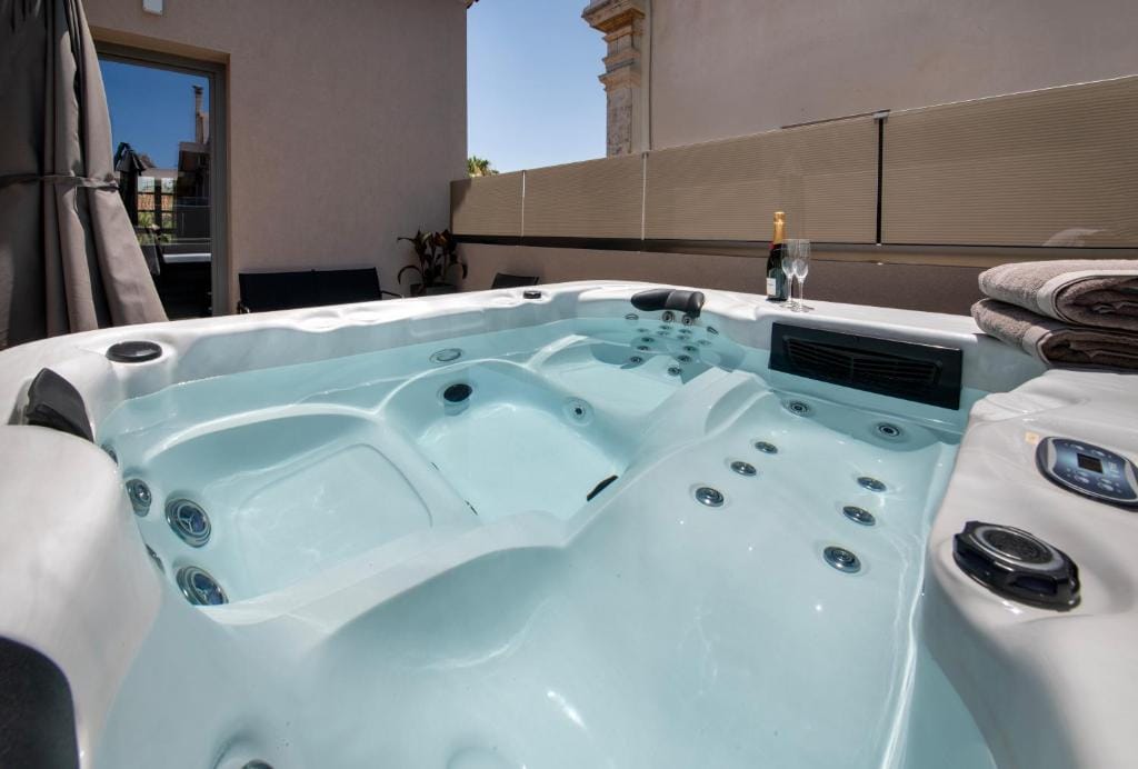 Nearchou Boutique Hotel — 3