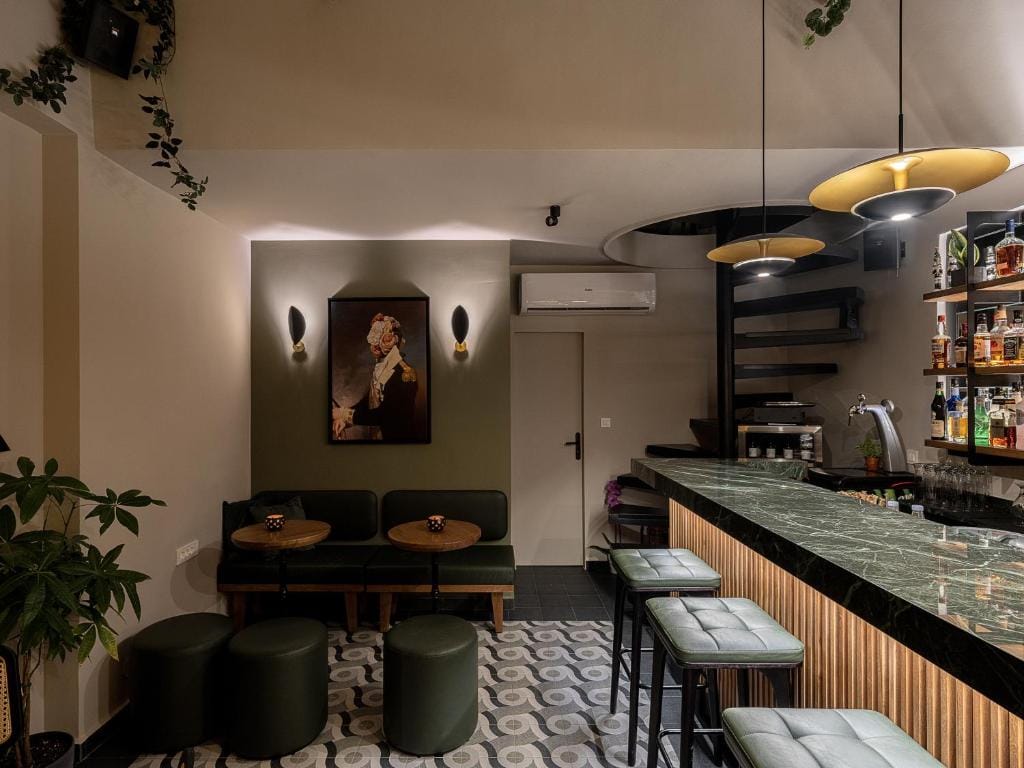 Riviera Suites — 4