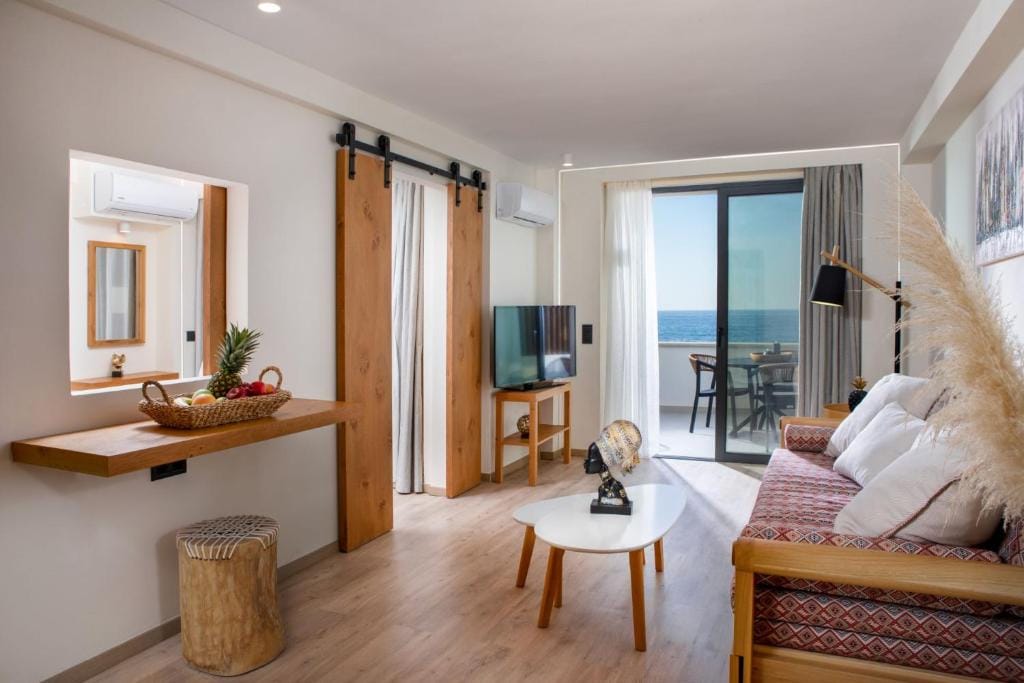 Ammos Suites — 5