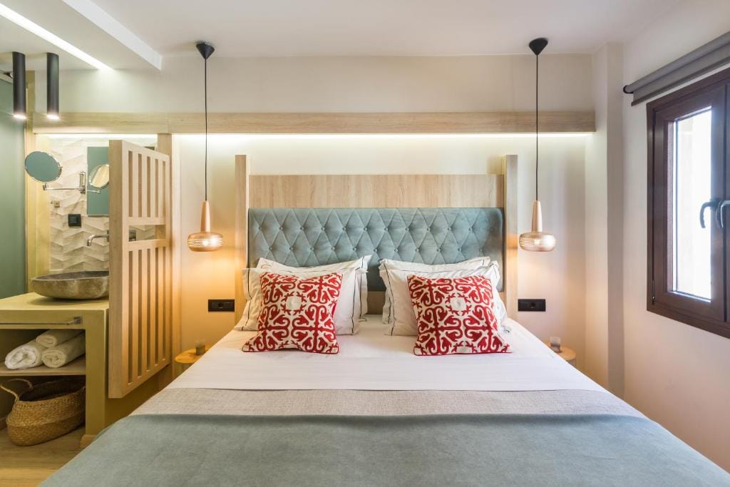 C Suites — 2