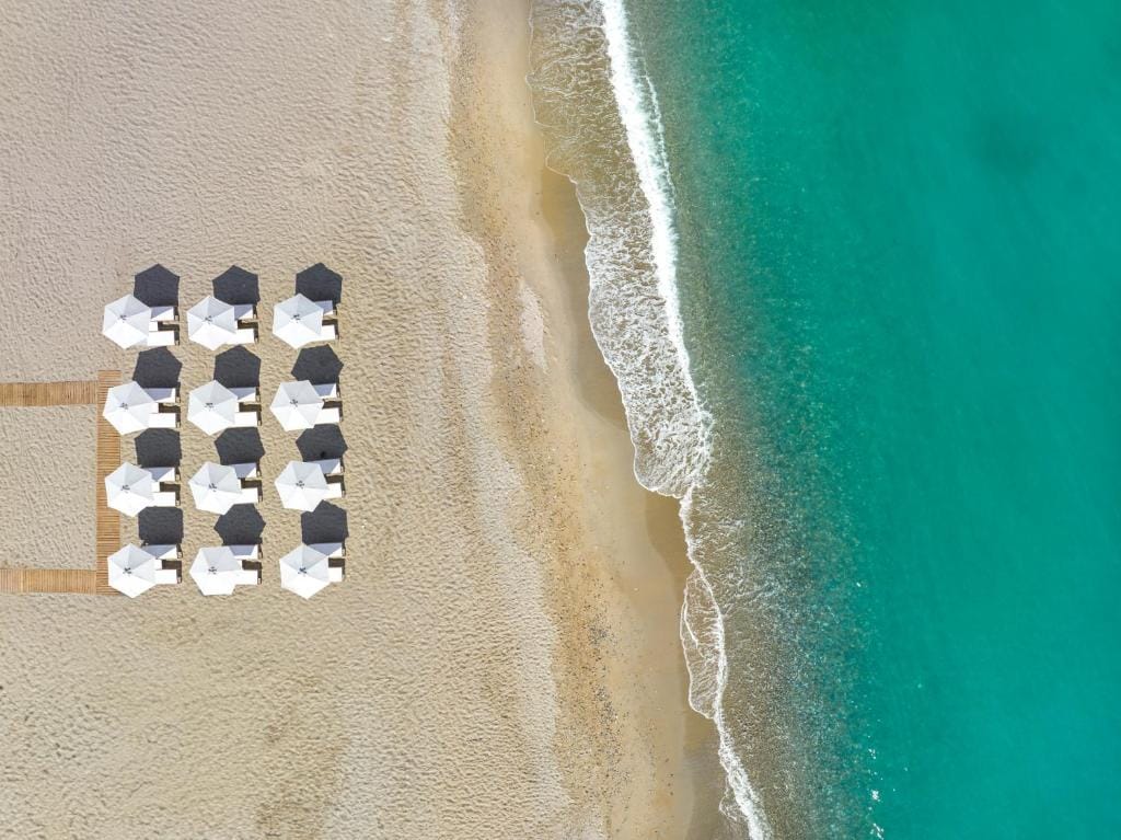 Calla Luxury Seafront Suites — 2