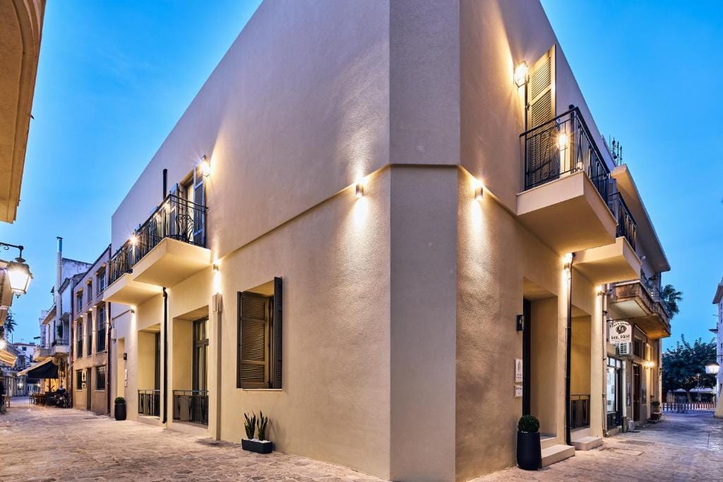 Grande Madonna Luxury Boutique Suites — 5