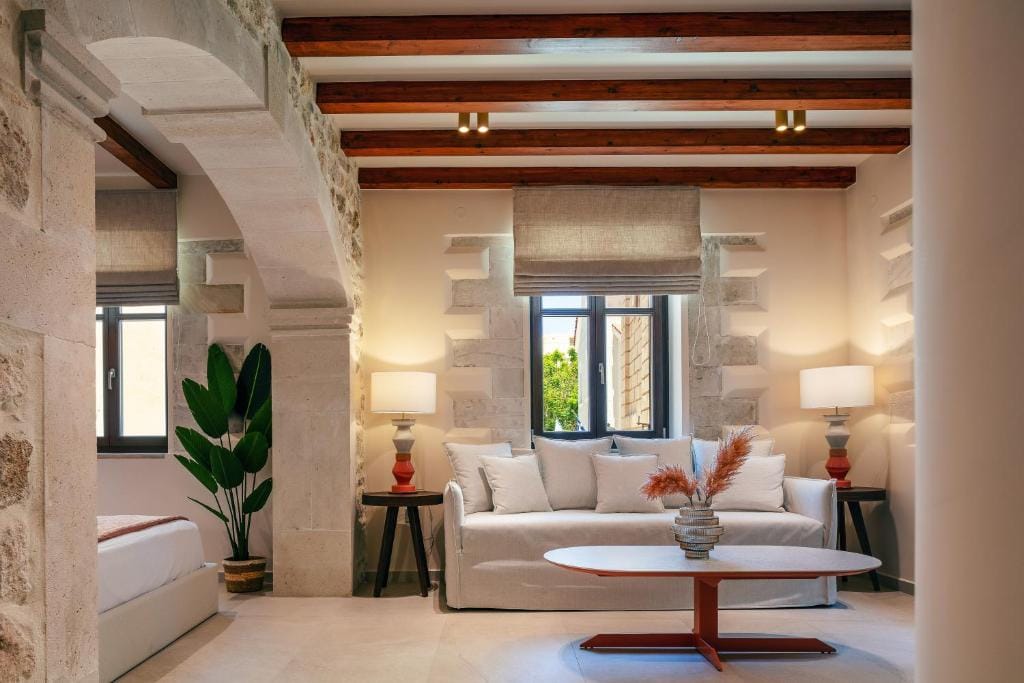 La Montre Luxury Boutique Suites — 3