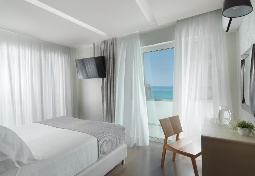 Melrose Rethymno by Mage Hotels — 2