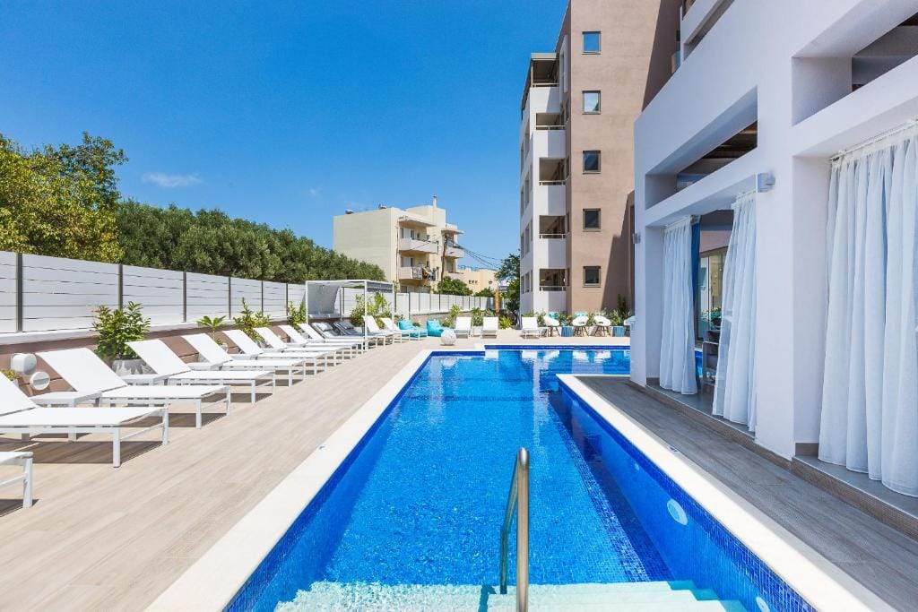 Menta City Boutique Hotel — 3