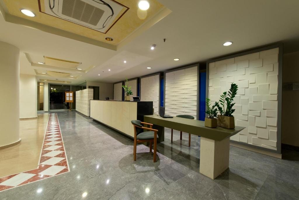 Minos Hotel — 5