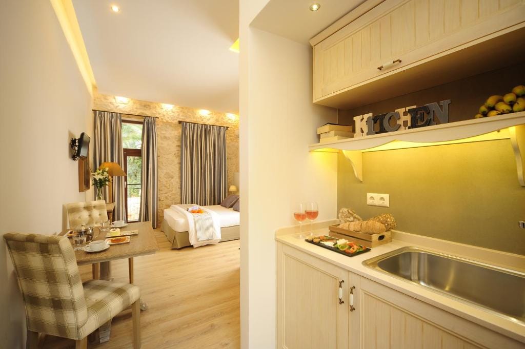 Pepi Boutique Hotel (Adults Only) — 3