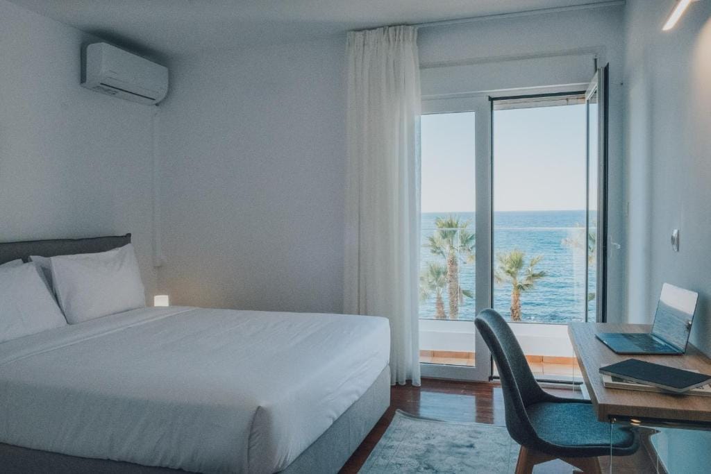 Suitenes Coast — 2